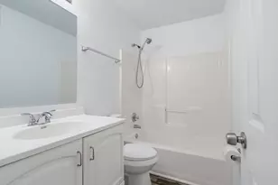 6668 Delhi Dr, Milton, FL 32583 - Photo 8