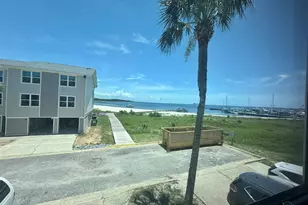 200 Pensacola Beach Rd, Gulf Breeze, FL 32561 - Photo 12
