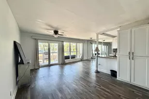 200 Pensacola Beach Rd, Gulf Breeze, FL 32561 - Photo 2