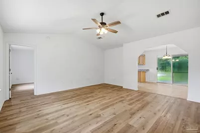 4233 Seminole Trl, Milton, FL 32583 - Photo 12