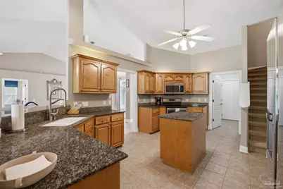 1668 Woodlawn Way, Gulf Breeze, FL 32563 - Photo 16