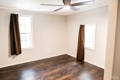 6622 Hinote St, Milton, FL 32570 - Photo 4