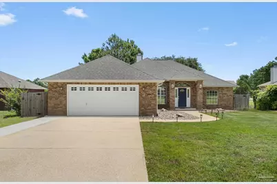 2704 Creeks Edge Ln, Navarre, FL 32566 - Photo 1