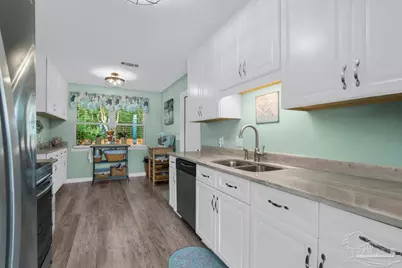 390 El Matador Trl, Pensacola, FL 32506 - Photo 8