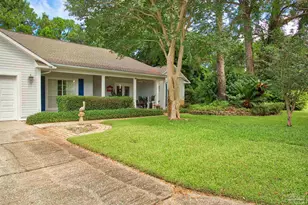 1335 Tour Dr, Gulf Breeze, FL 32563 - Photo 32