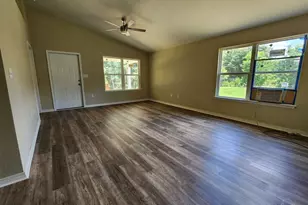 6692 Jasmine St, Milton, FL 32570 - Photo 4