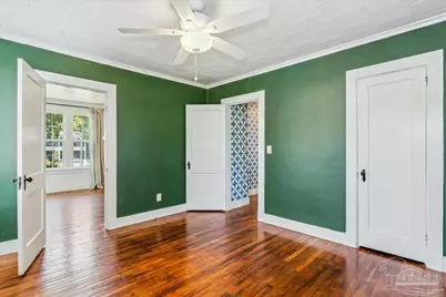 9 E Strong St, Pensacola, FL 32501 - Photo 22