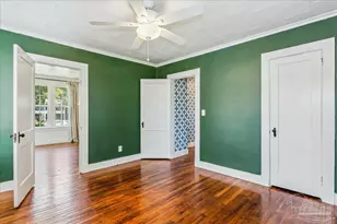 9 E Strong St, Pensacola, FL 32501 - Photo 22