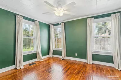 9 E Strong St, Pensacola, FL 32501 - Photo 24
