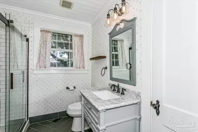 9 E Strong St, Pensacola, FL 32501 - Photo 24