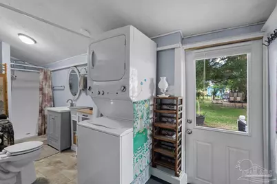 19 N G St, Pensacola, FL 32502 - Photo 28