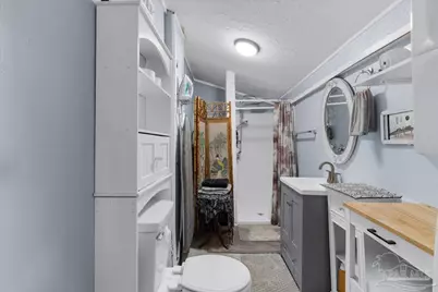 19 N G St, Pensacola, FL 32502 - Photo 26