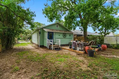 19 N G St, Pensacola, FL 32502 - Photo 32