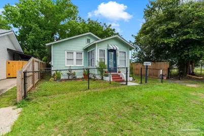 19 N G St, Pensacola, FL 32502 - Photo 2
