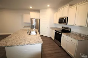 8006 Burnside Loop, Pensacola, FL 32526 - Photo 10