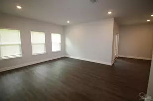 8006 Burnside Loop, Pensacola, FL 32526 - Photo 8