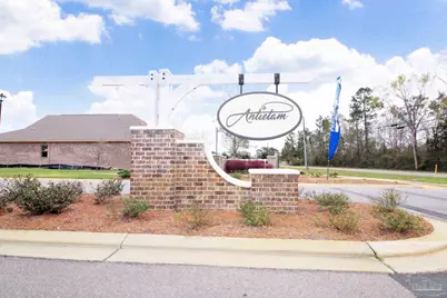 8006 Burnside Loop, Pensacola, FL 32526 - Photo 2
