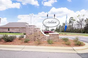 8006 Burnside Loop, Pensacola, FL 32526 - Photo 2