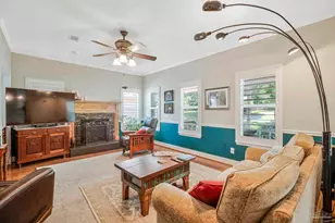 2213 Inverness Dr, Pensacola, FL 32503 - Photo 8