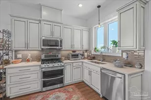 1137 Sawgrass Dr, Gulf Breeze, FL 32563 - Photo 24
