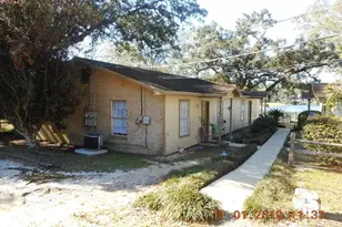 5409 E Shore Dr, Pensacola, FL 32505 - Photo 2