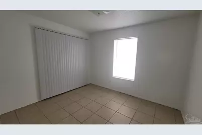 5409 East Shore Dr, Pensacola, FL 32505 - Photo 4