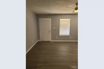 410 E Lloyd St #A, Pensacola, FL 32503 - Photo 2