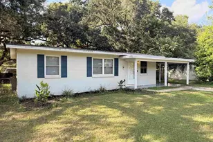 912 Clearview Ave, Pensacola, FL 32505 - Photo 2