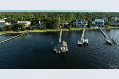 1203 Soundview Trl, Gulf Breeze, FL 32561 - Photo 2