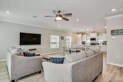 14389 Beach Heather Ct, Pensacola, FL 32507 - Photo 10
