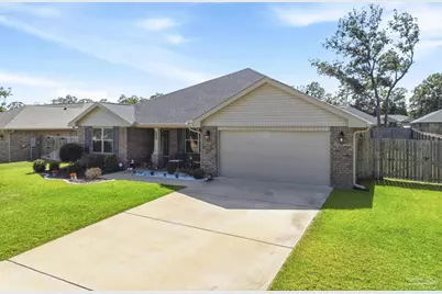 5725 Montauk Way, Milton, FL 32570 - Photo 2