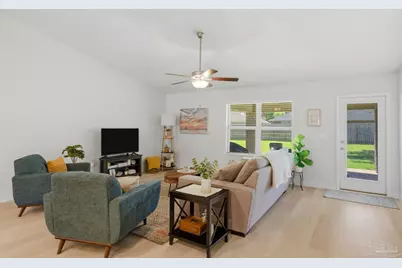 5725 Montauk Way, Milton, FL 32570 - Photo 6