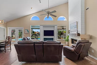 1672 Kauai Ct, Gulf Breeze, FL 32563 - Photo 8