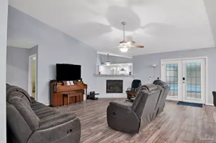 6723 Cedar Ridge Cir, Milton, FL 32570 - Photo 6