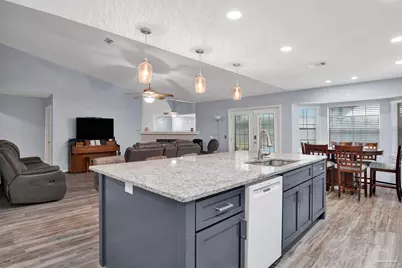 6723 Cedar Ridge Cir, Milton, FL 32570 - Photo 4