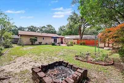7815 Oak Forest Pl, Pensacola, FL 32514 - Photo 10