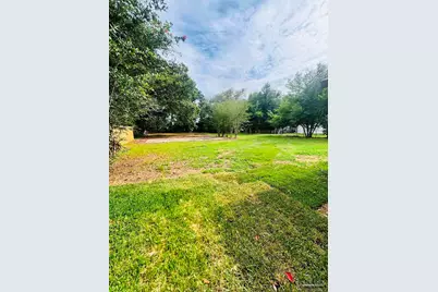 1955 Lansing Dr, Pensacola, FL 32504 - Photo 14