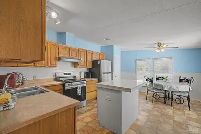 2553 Granada Camino, Pensacola, FL 32507 - Photo 14
