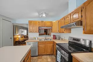 2553 Granada Camino, Pensacola, FL 32507 - Photo 16