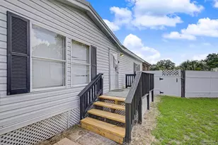 2553 Granada Camino, Pensacola, FL 32507 - Photo 8