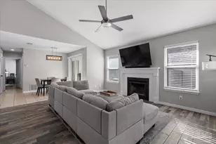 2081 Cambridge Cir, Pensacola, FL 32514 - Photo 6