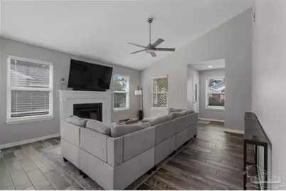 2081 Cambridge Cir, Pensacola, FL 32514 - Photo 8