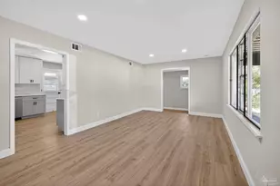 2015 Americus Ave, Pensacola, FL 32507 - Photo 6