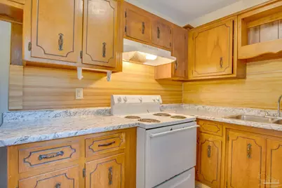 906 Ontario Ln, Pensacola, FL 32505 - Photo 8
