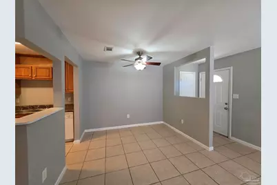3346 Greenbriar Cir, Gulf Breeze, FL 32563 - Photo 4