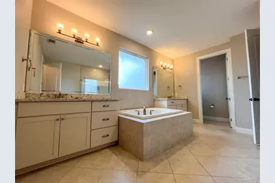 1467 W Shores Blvd, Gulf Breeze, FL 32563 - Photo 22