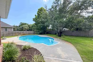 1467 W Shores Blvd, Gulf Breeze, FL 32563 - Photo 44