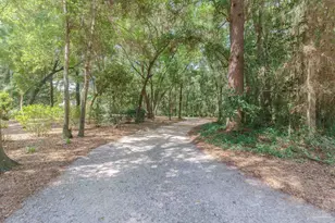 5049 Guernsey Rd, Pace, FL 32571 - Photo 2