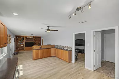 22 NW Windemere Ct, Fort Walton Beach, FL 32541 - Photo 14