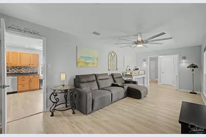 22 NW Windemere Ct, Fort Walton Beach, FL 32541 - Photo 8